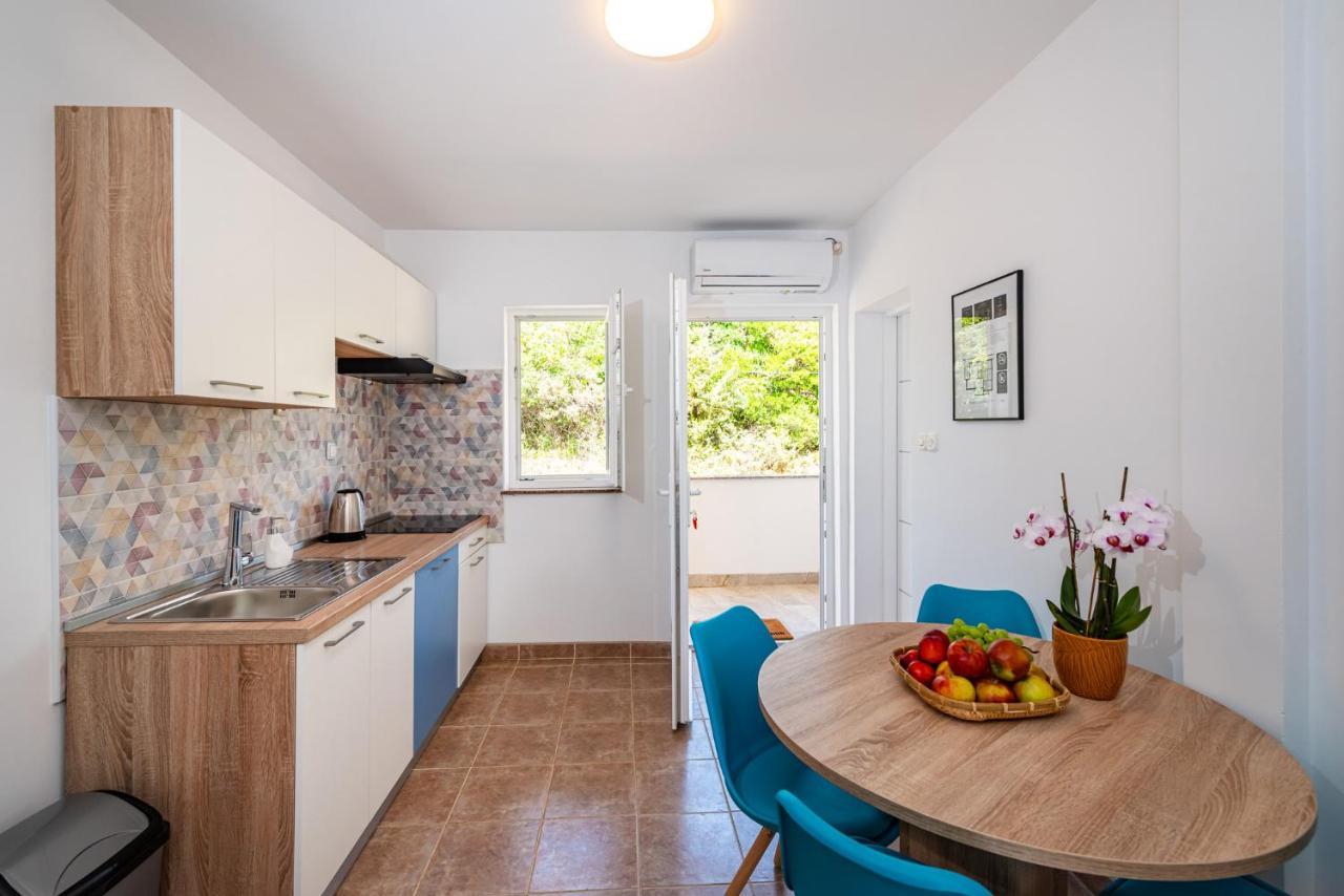 Borovići La More Apartments מראה חיצוני תמונה