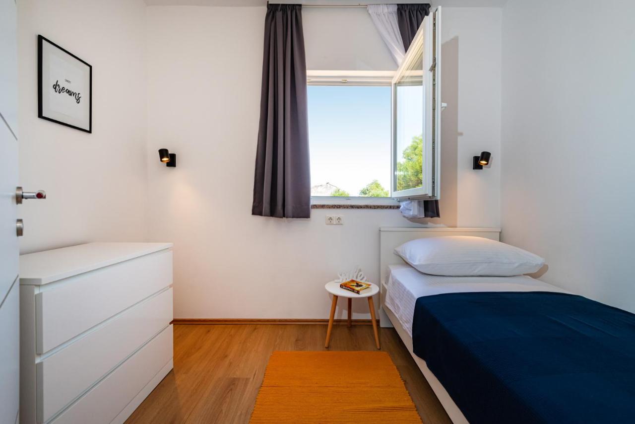 Borovići La More Apartments מראה חיצוני תמונה