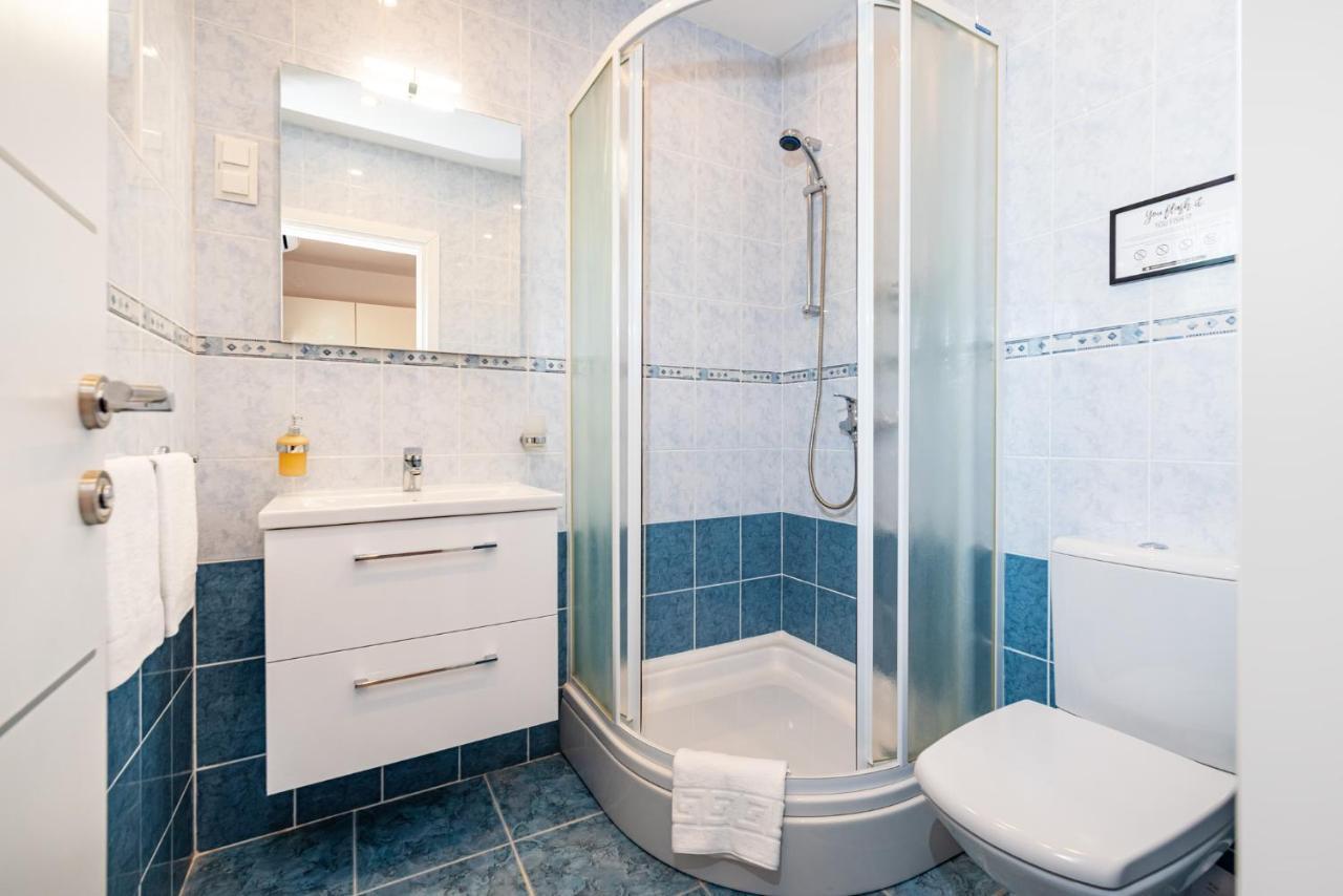 Borovići La More Apartments מראה חיצוני תמונה