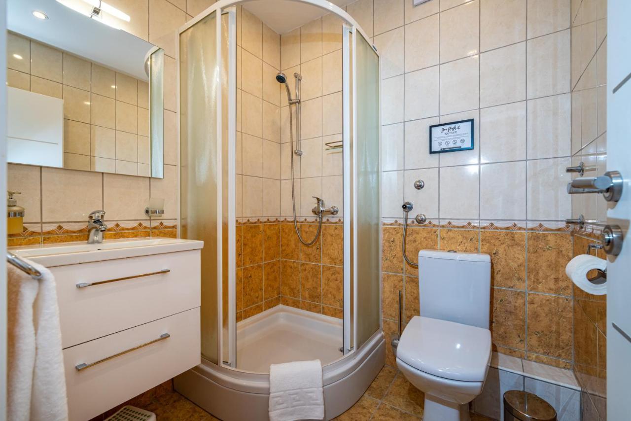 Borovići La More Apartments מראה חיצוני תמונה