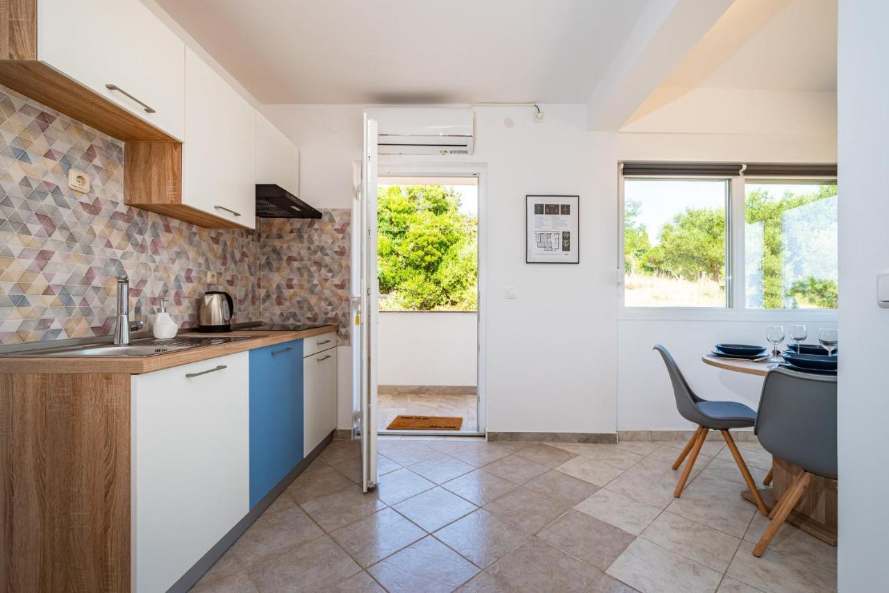 Borovići La More Apartments מראה חיצוני תמונה